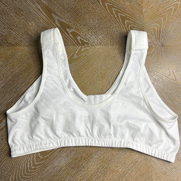 LEADING LADY White Front Clasps Bra XL - Picture 2 of 7
